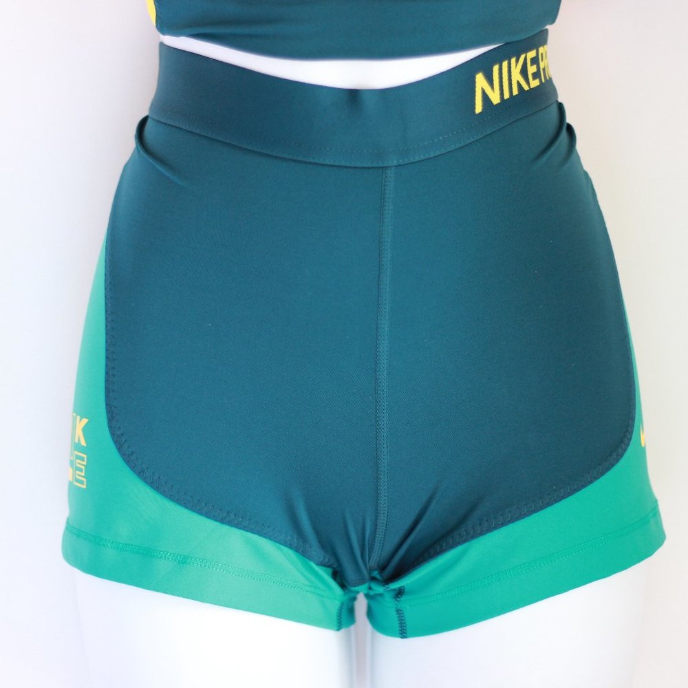 🔥𝐒𝐎𝐋𝐃 𝐎𝐔𝐓🔥 - Picture 6 of 9